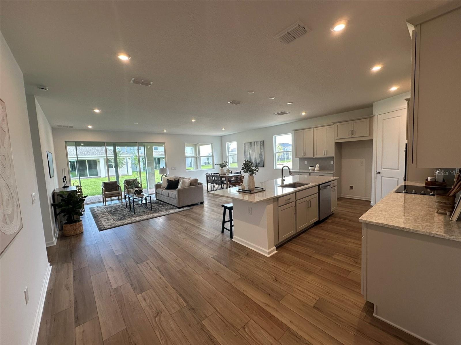 1964 VALENCIA BLOSSOM ST, CLERMONT, FL, 34711