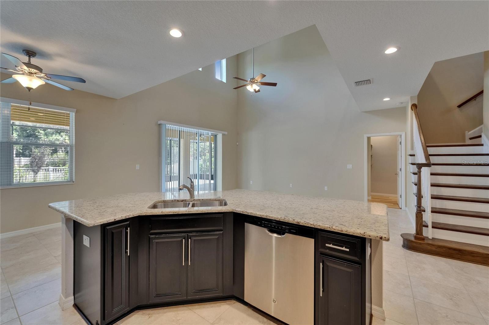 17510 BRIGHT WHEAT DR, LITHIA, FL, 33547