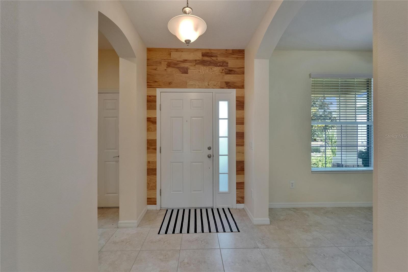 17510 BRIGHT WHEAT DR, LITHIA, FL, 33547