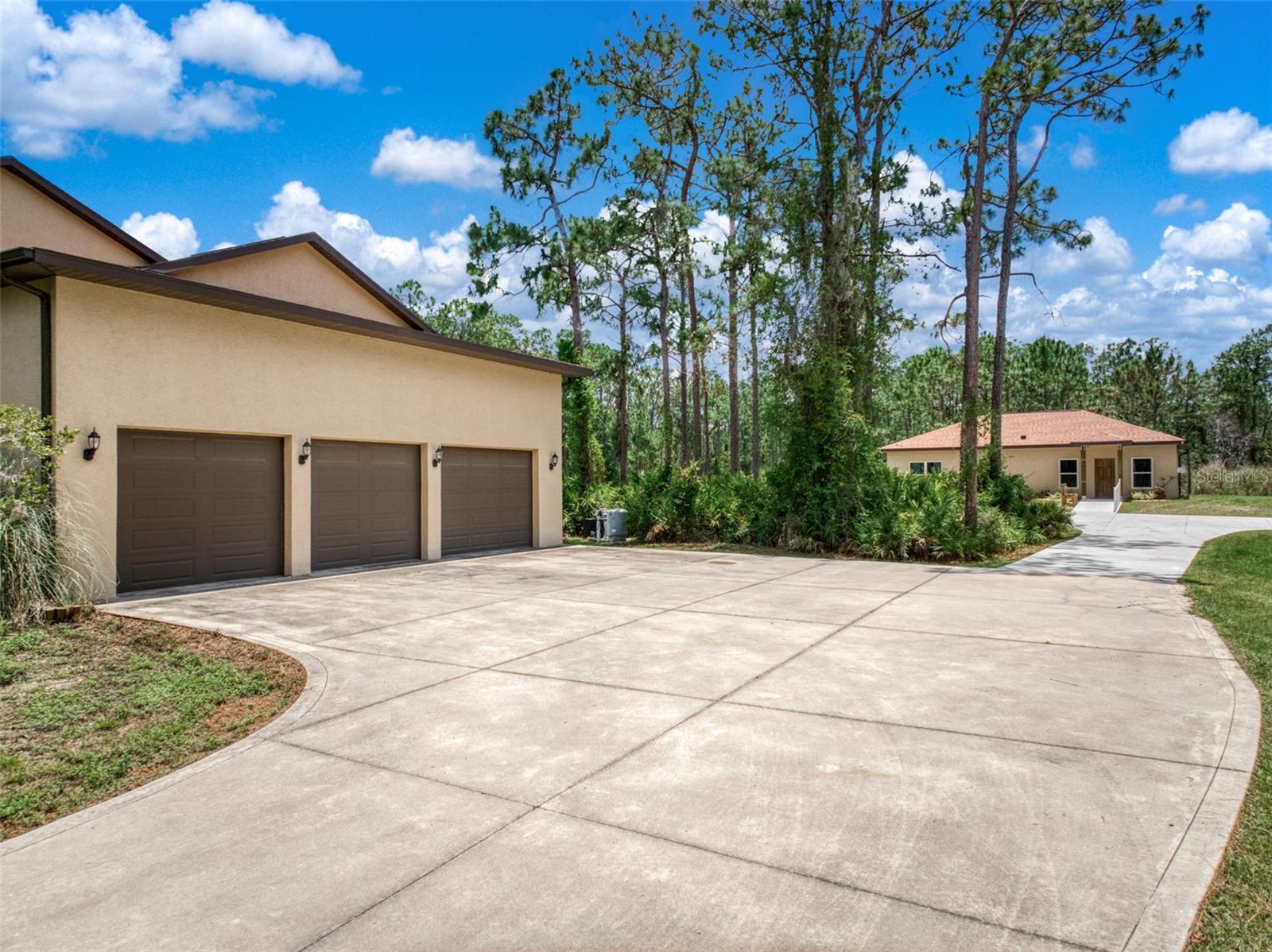 3324 MILLER AVE, LAKE PLACID, FL, 33852