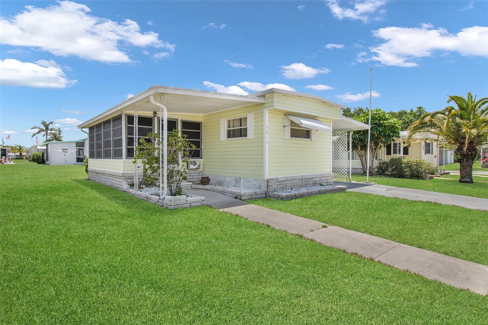 3210 HAMPSHIRE DR, HOLIDAY, FL, 34690