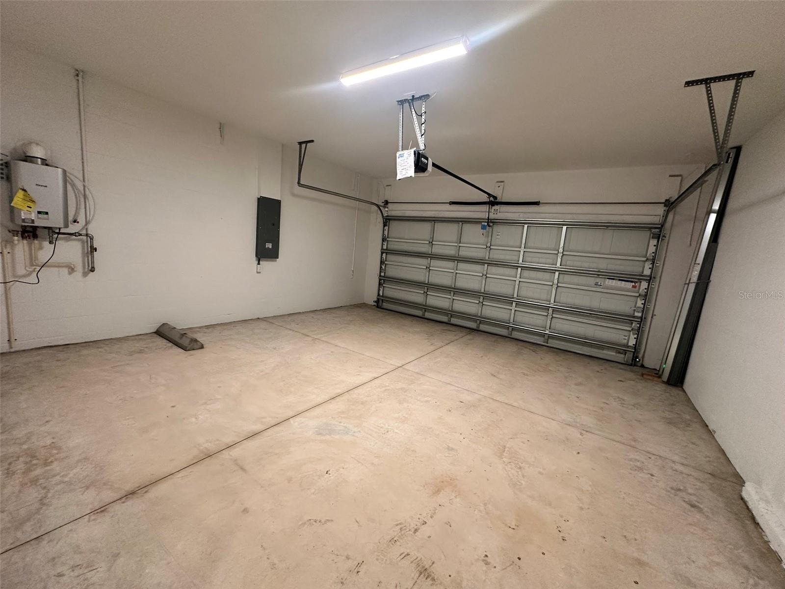 15143 OXFORD GREY DR, BRADENTON, FL, 34211