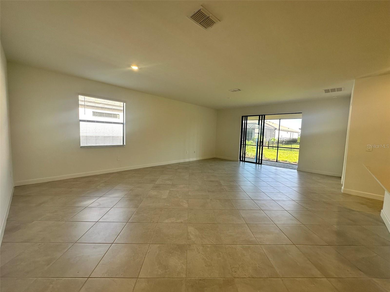 15143 OXFORD GREY DR, BRADENTON, FL, 34211