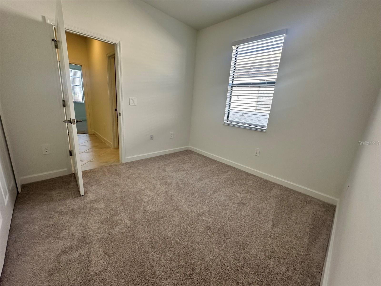 15143 OXFORD GREY DR, BRADENTON, FL, 34211