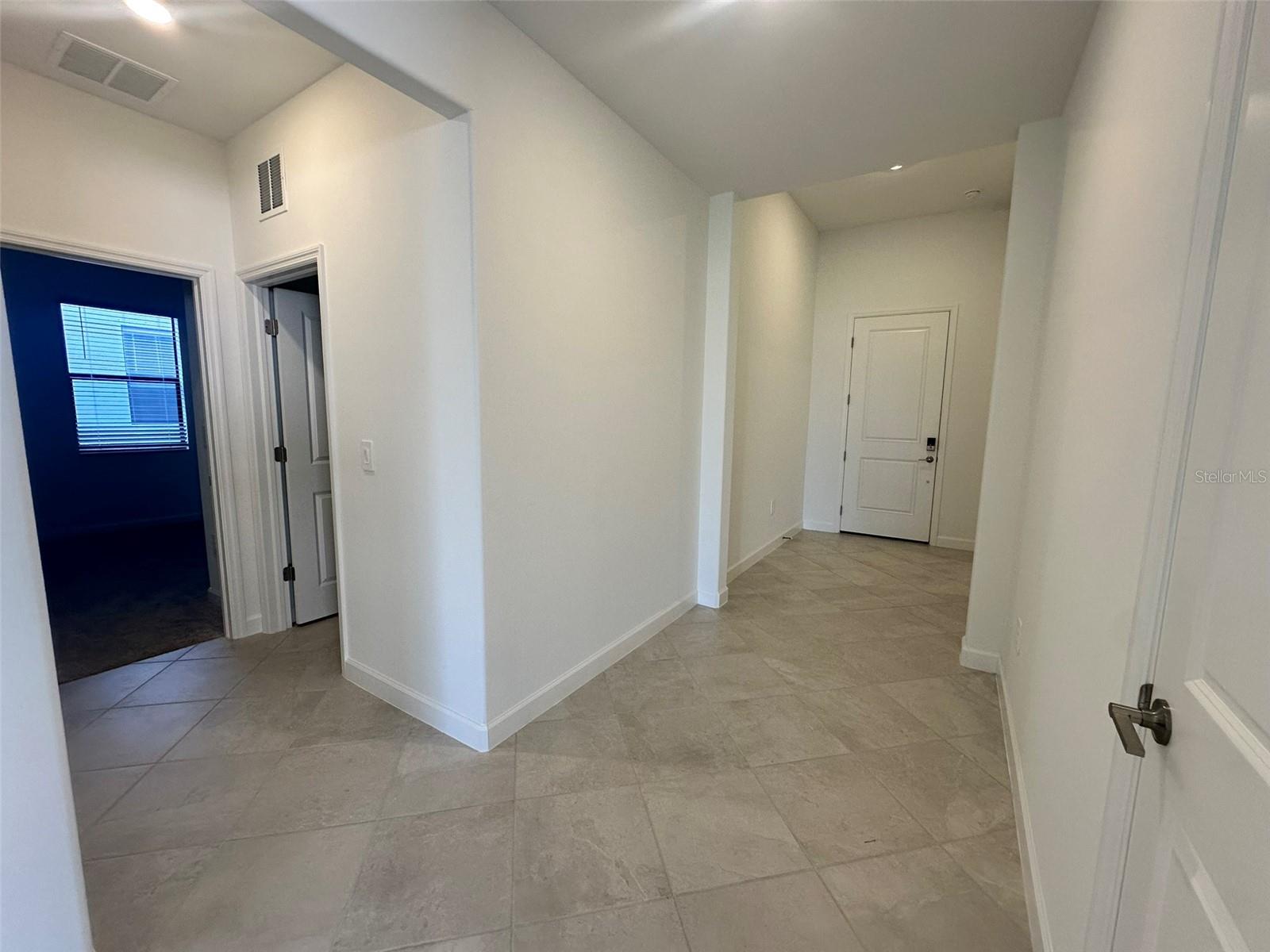 15143 OXFORD GREY DR, BRADENTON, FL, 34211