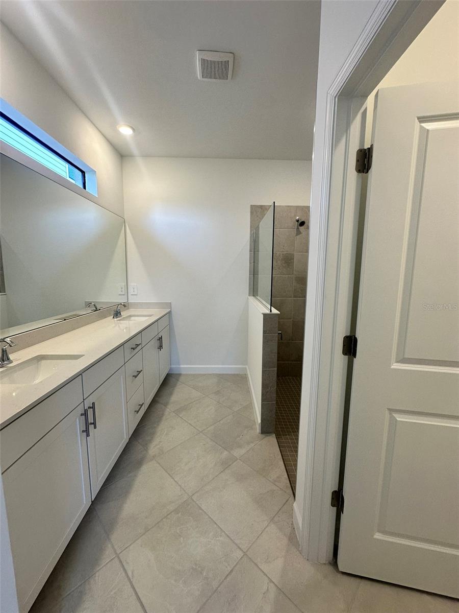 15143 OXFORD GREY DR, BRADENTON, FL, 34211