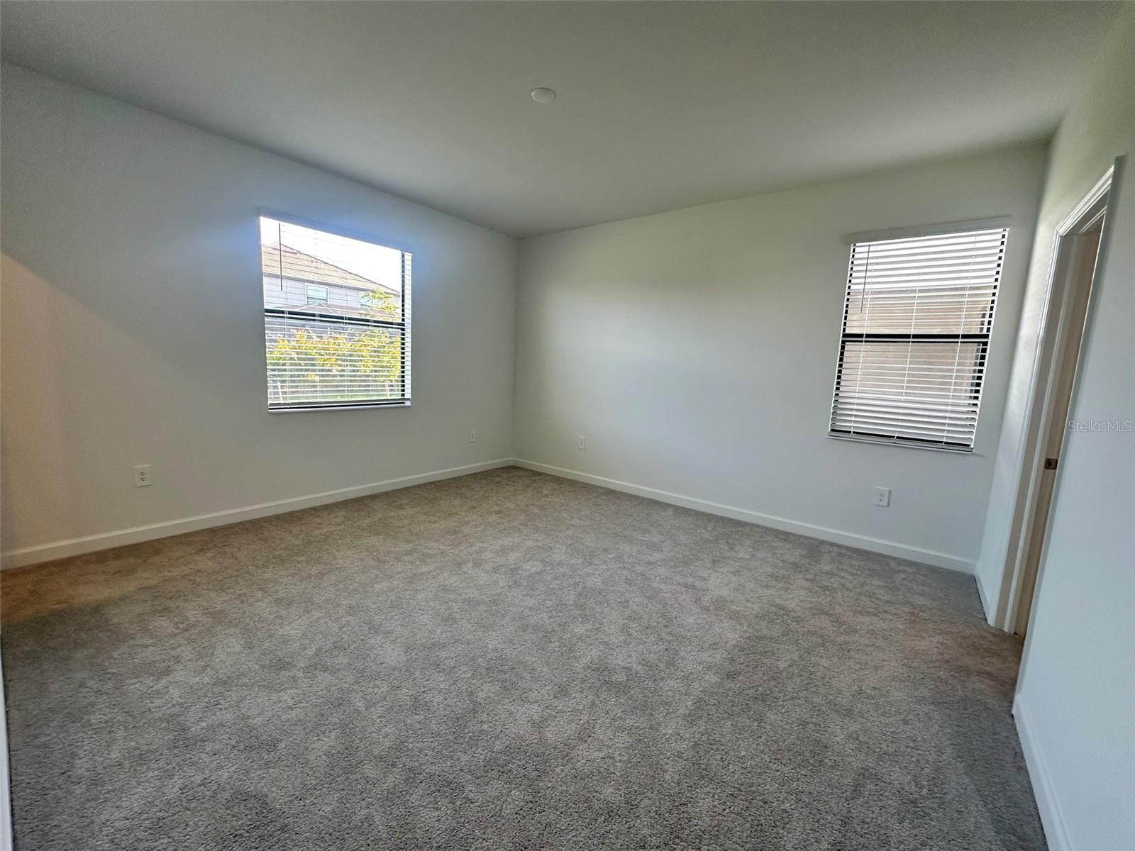 15143 OXFORD GREY DR, BRADENTON, FL, 34211