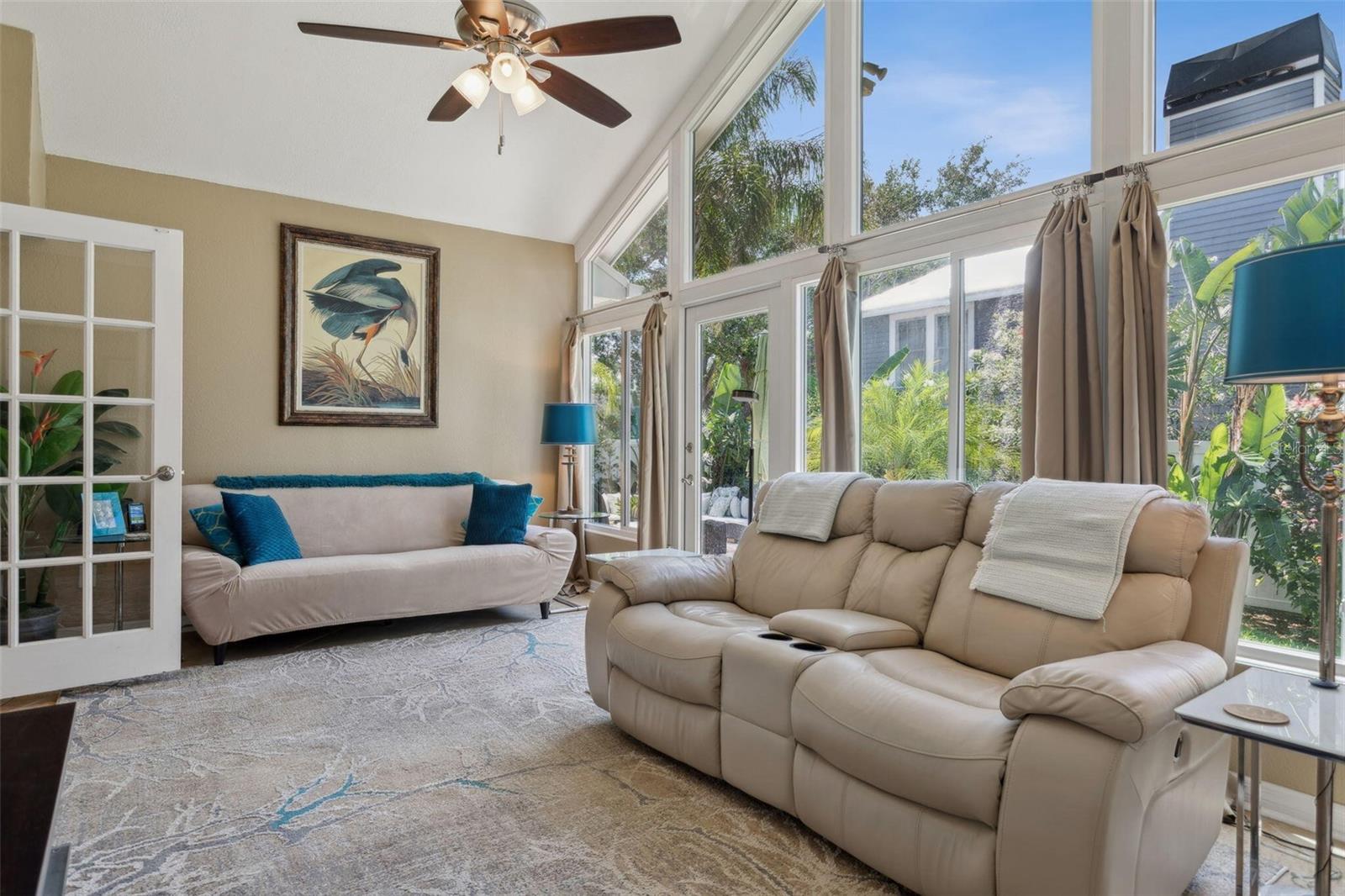 3404 W VILLA ROSA ST, TAMPA, FL, 33611