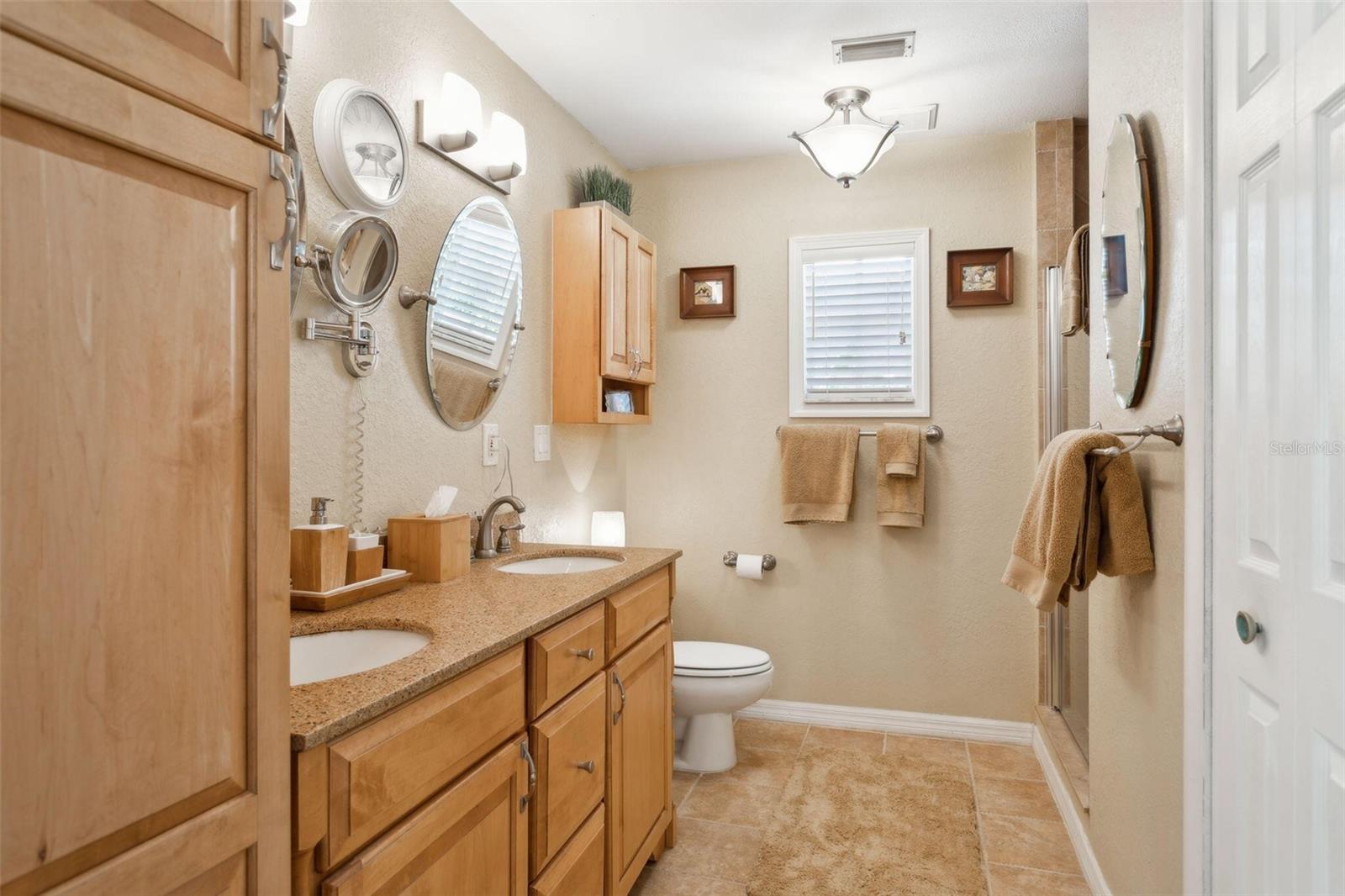 3404 W VILLA ROSA ST, TAMPA, FL, 33611