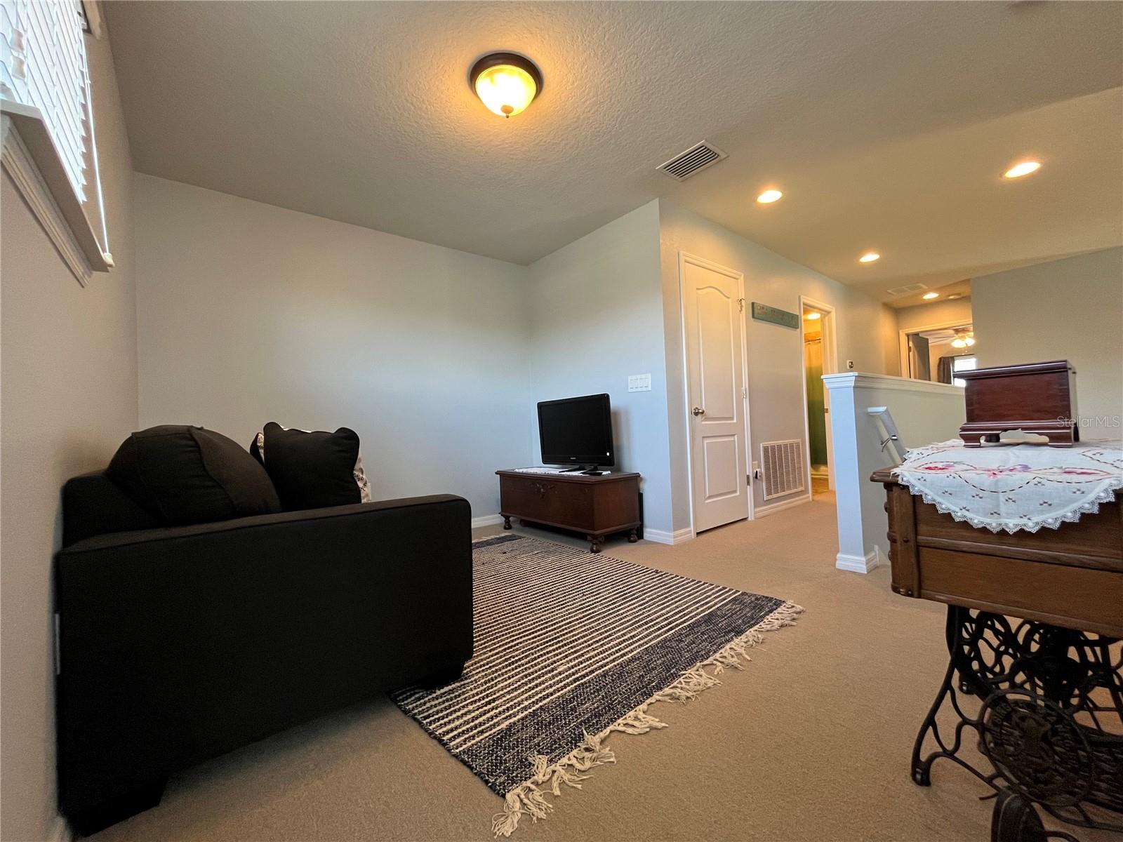 2125 LENNOX DALE LN, BRANDON, FL, 33510