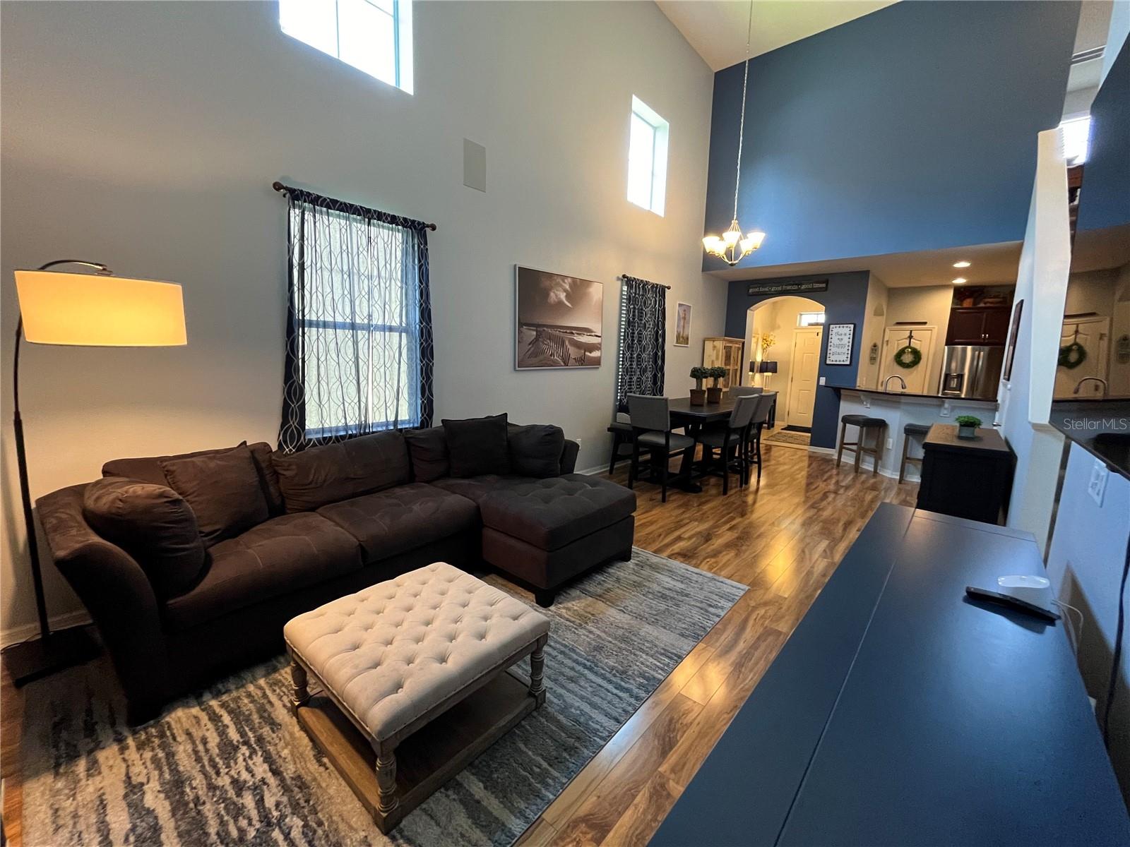 2125 LENNOX DALE LN, BRANDON, FL, 33510