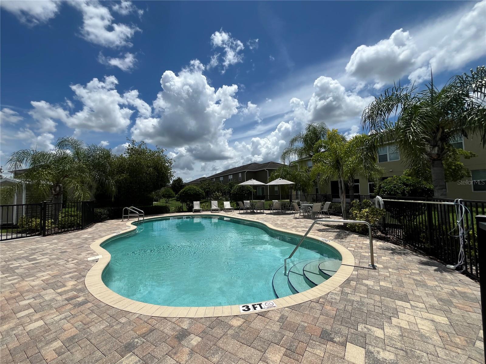 2125 LENNOX DALE LN, BRANDON, FL, 33510