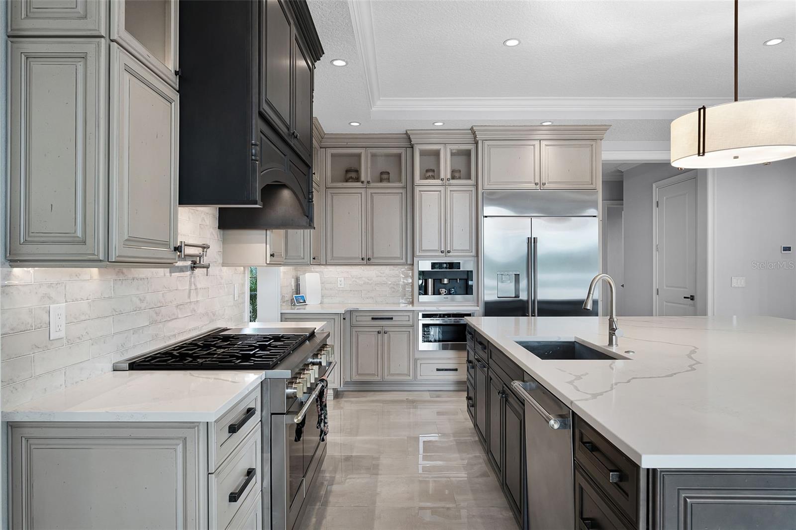 10122 ROYAL ISLAND CT, ORLANDO, FL, 32836