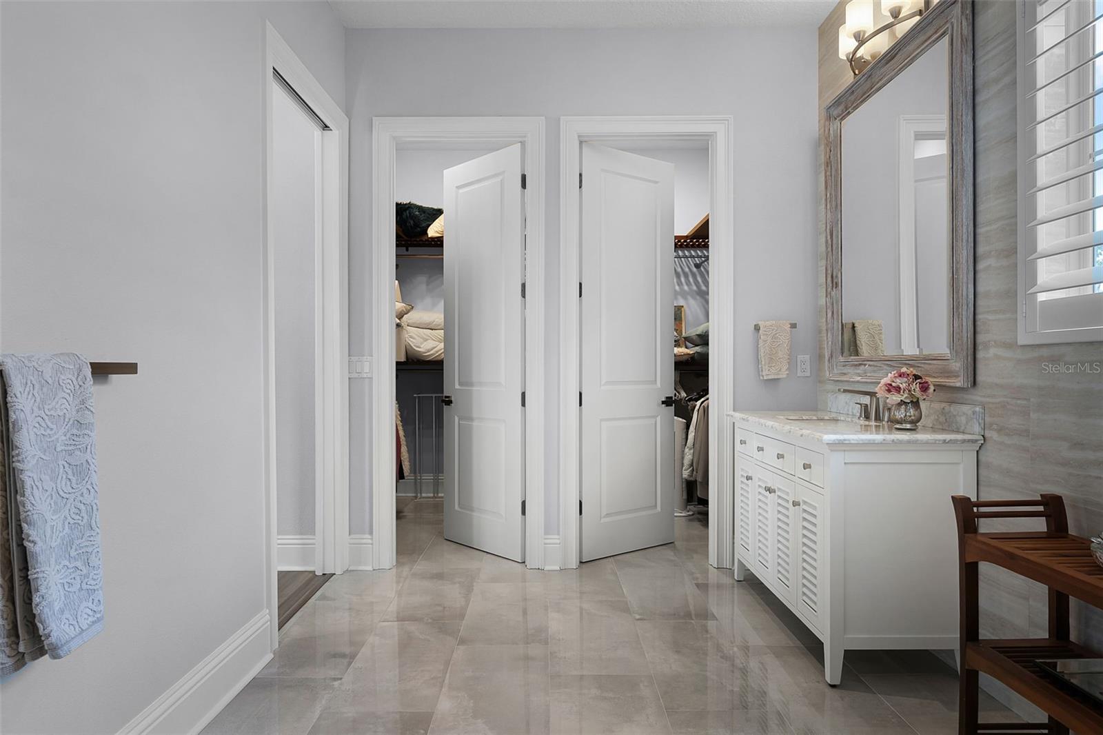 10122 ROYAL ISLAND CT, ORLANDO, FL, 32836