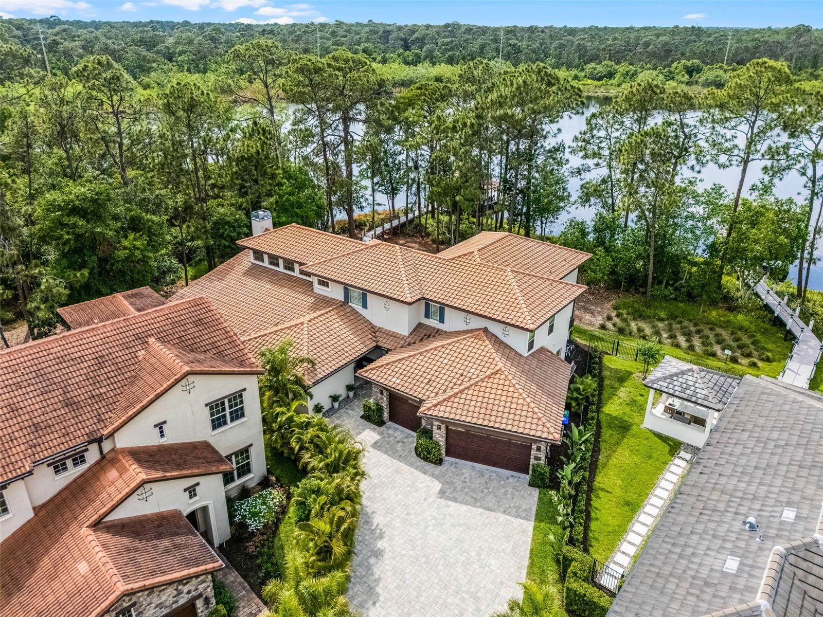 10122 ROYAL ISLAND CT, ORLANDO, FL, 32836