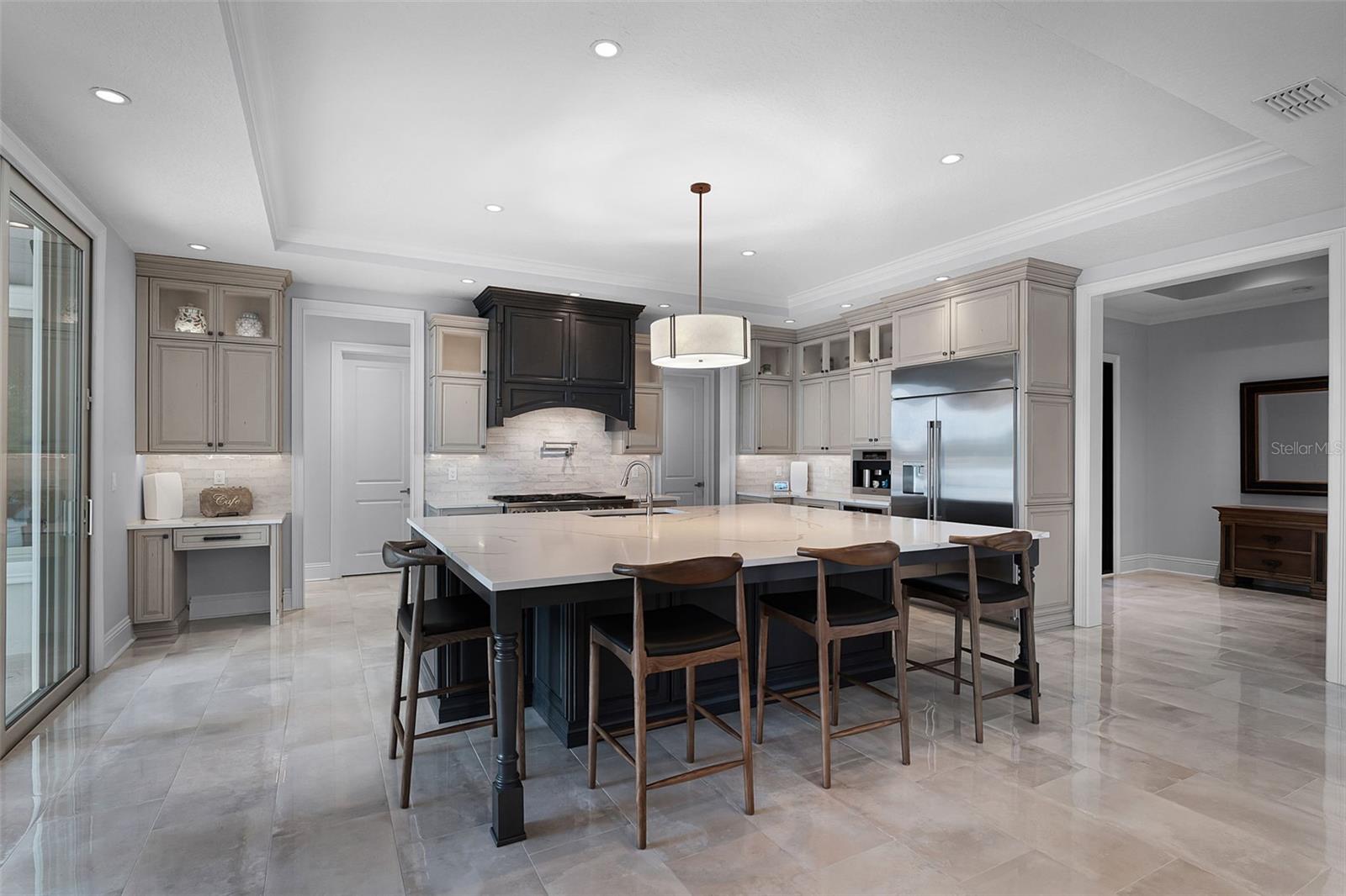 10122 ROYAL ISLAND CT, ORLANDO, FL, 32836