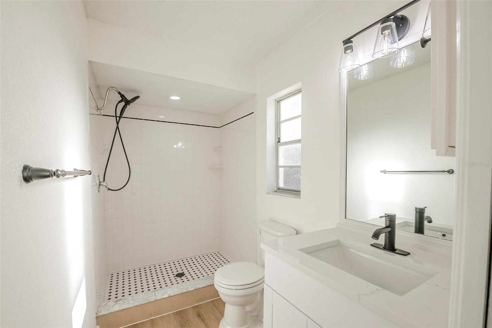 205 HICKORY DR, LONGWOOD, FL, 32779