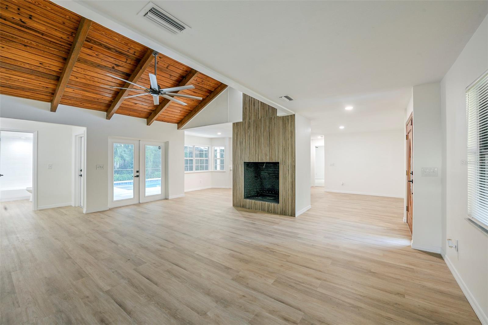 205 HICKORY DR, LONGWOOD, FL, 32779