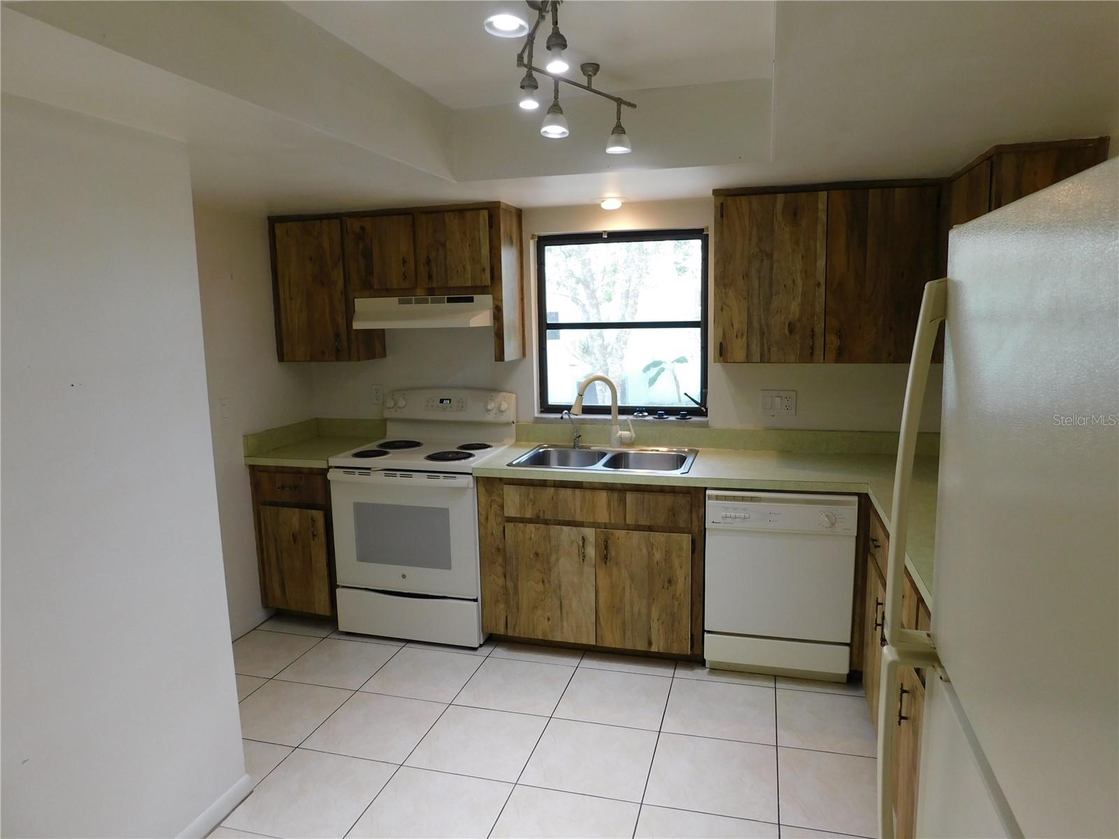 56 GOLFVIEW DR, HOMOSASSA, FL, 34446