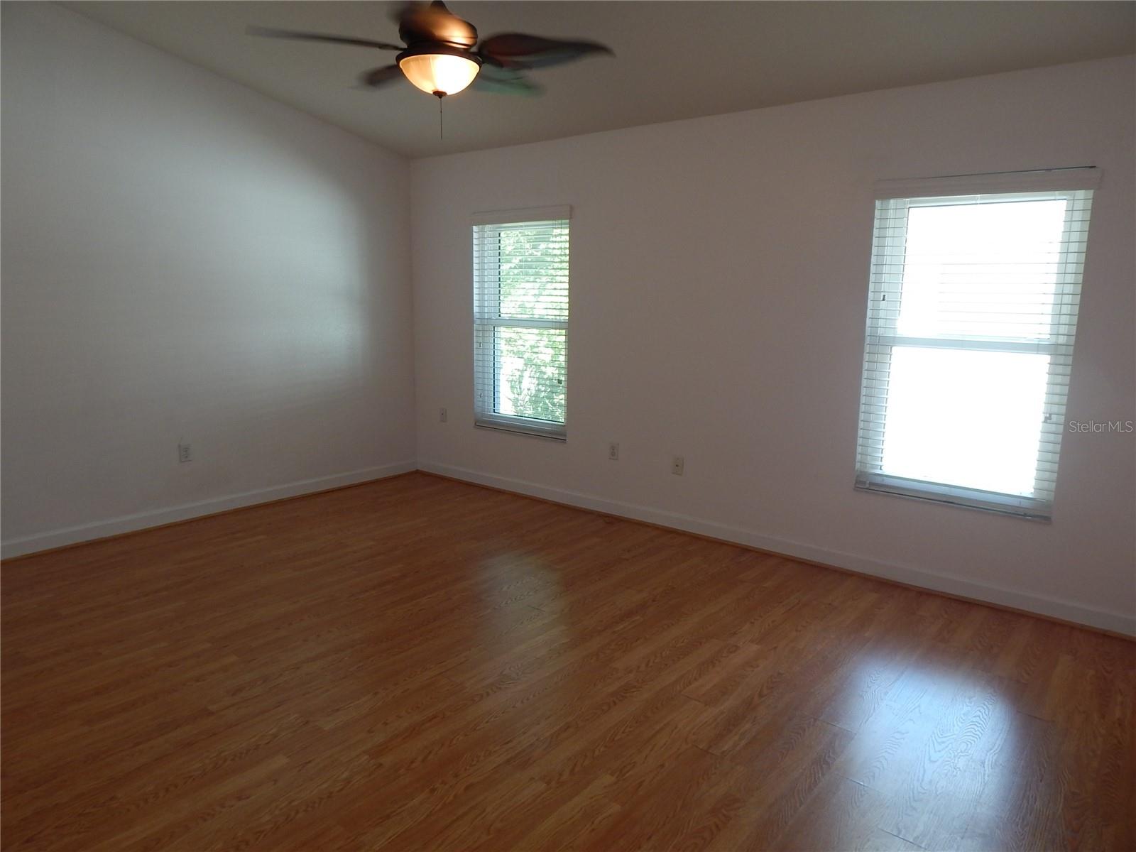 2807 W BAY HAVEN DR #1/2, TAMPA, FL, 33611