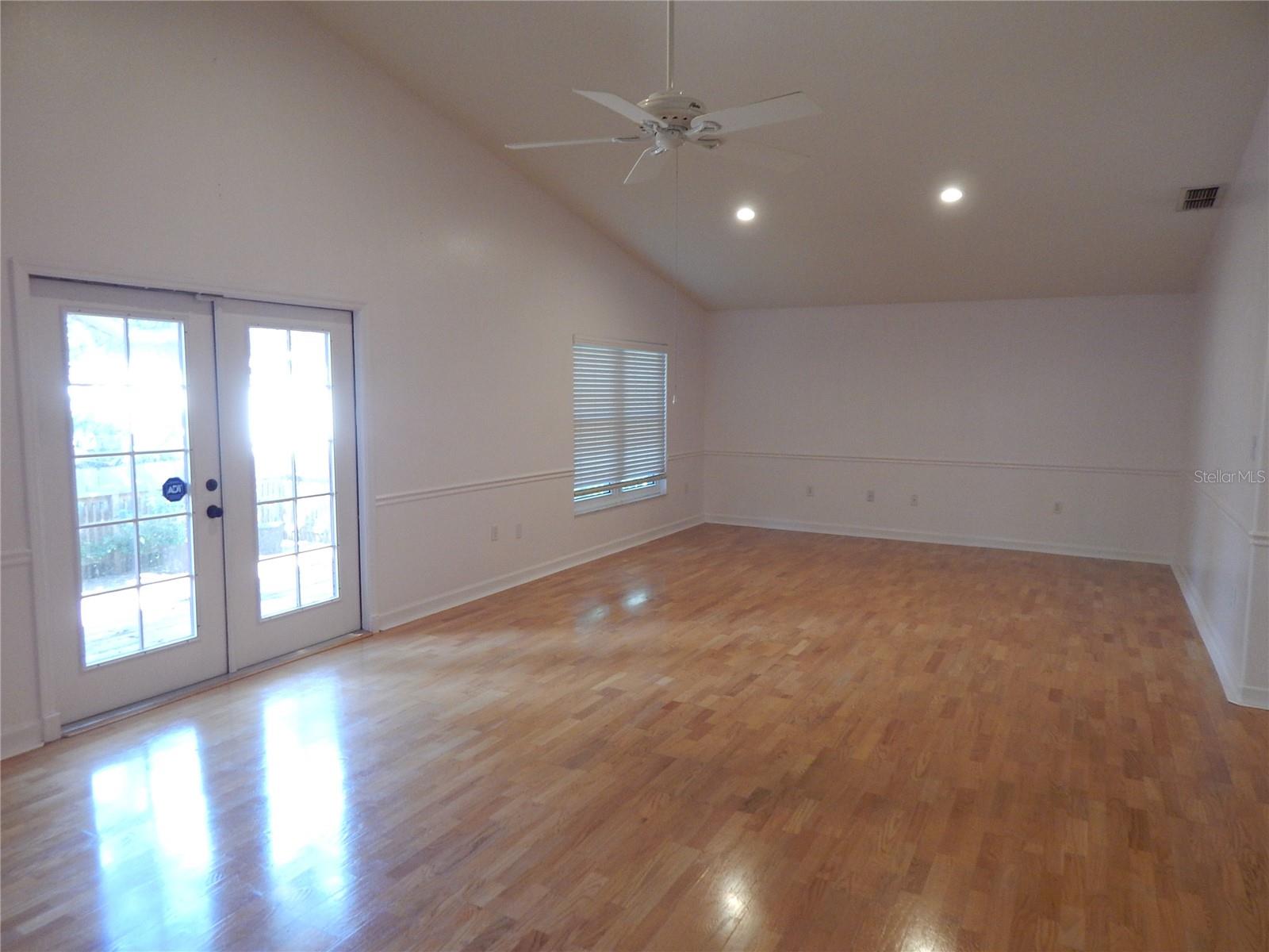 2807 W BAY HAVEN DR #1/2, TAMPA, FL, 33611