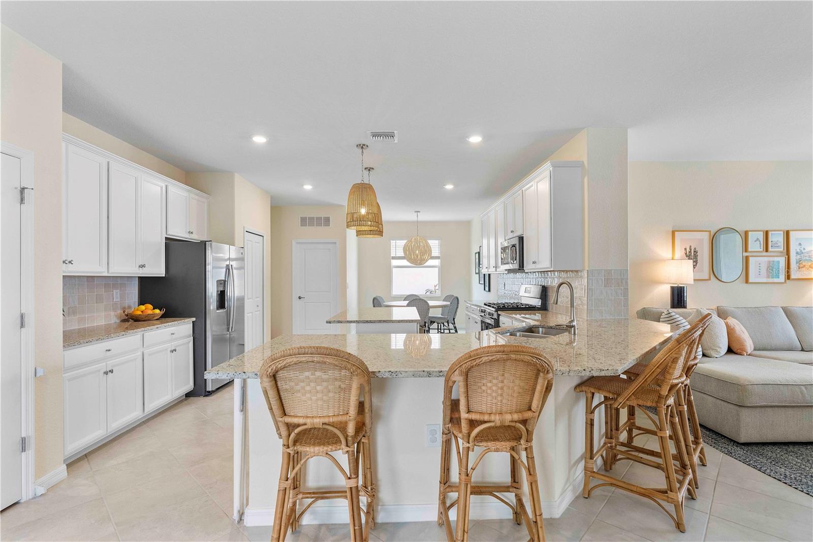 17629 PALMETTO PASS LN, PUNTA GORDA, FL, 33982