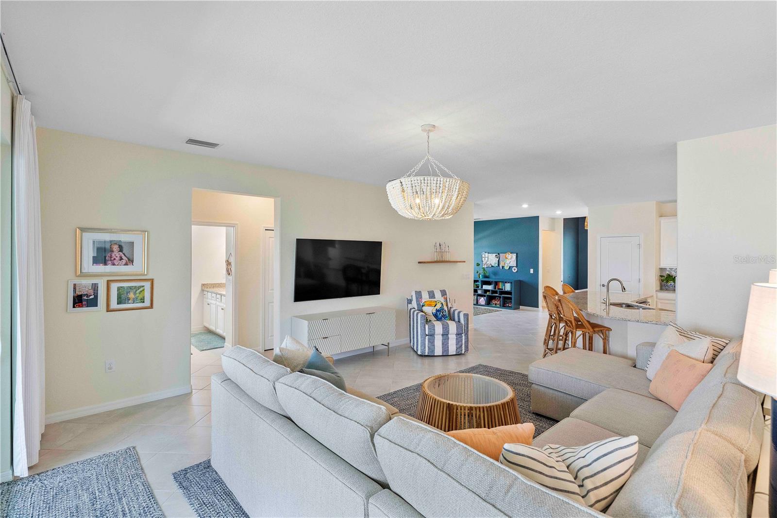 17629 PALMETTO PASS LN, PUNTA GORDA, FL, 33982