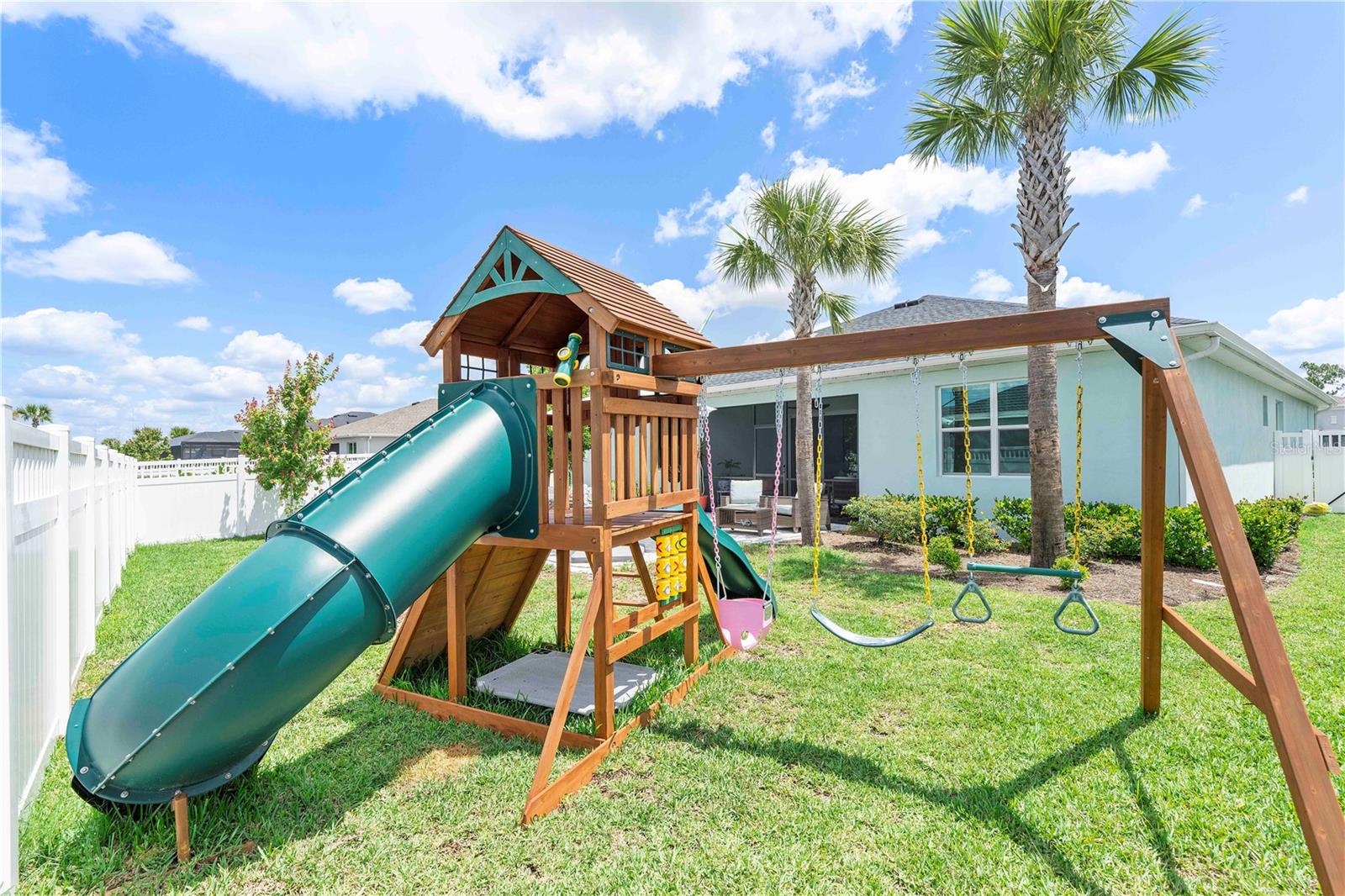 17629 PALMETTO PASS LN, PUNTA GORDA, FL, 33982