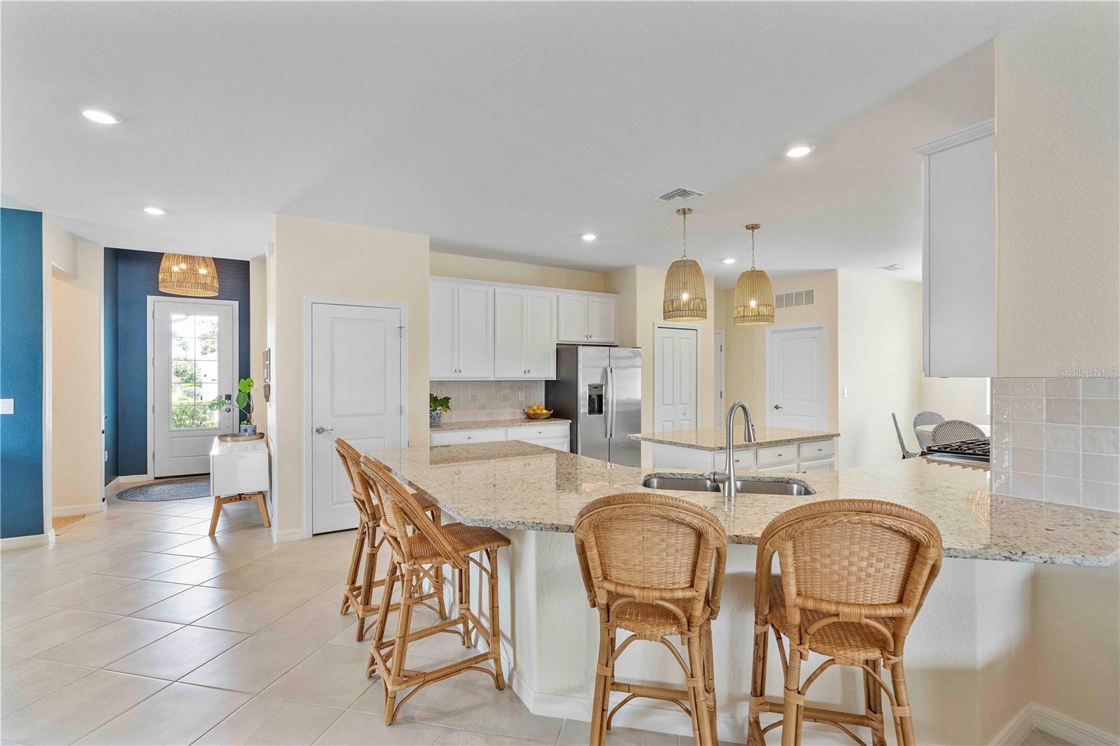 17629 PALMETTO PASS LN, PUNTA GORDA, FL, 33982