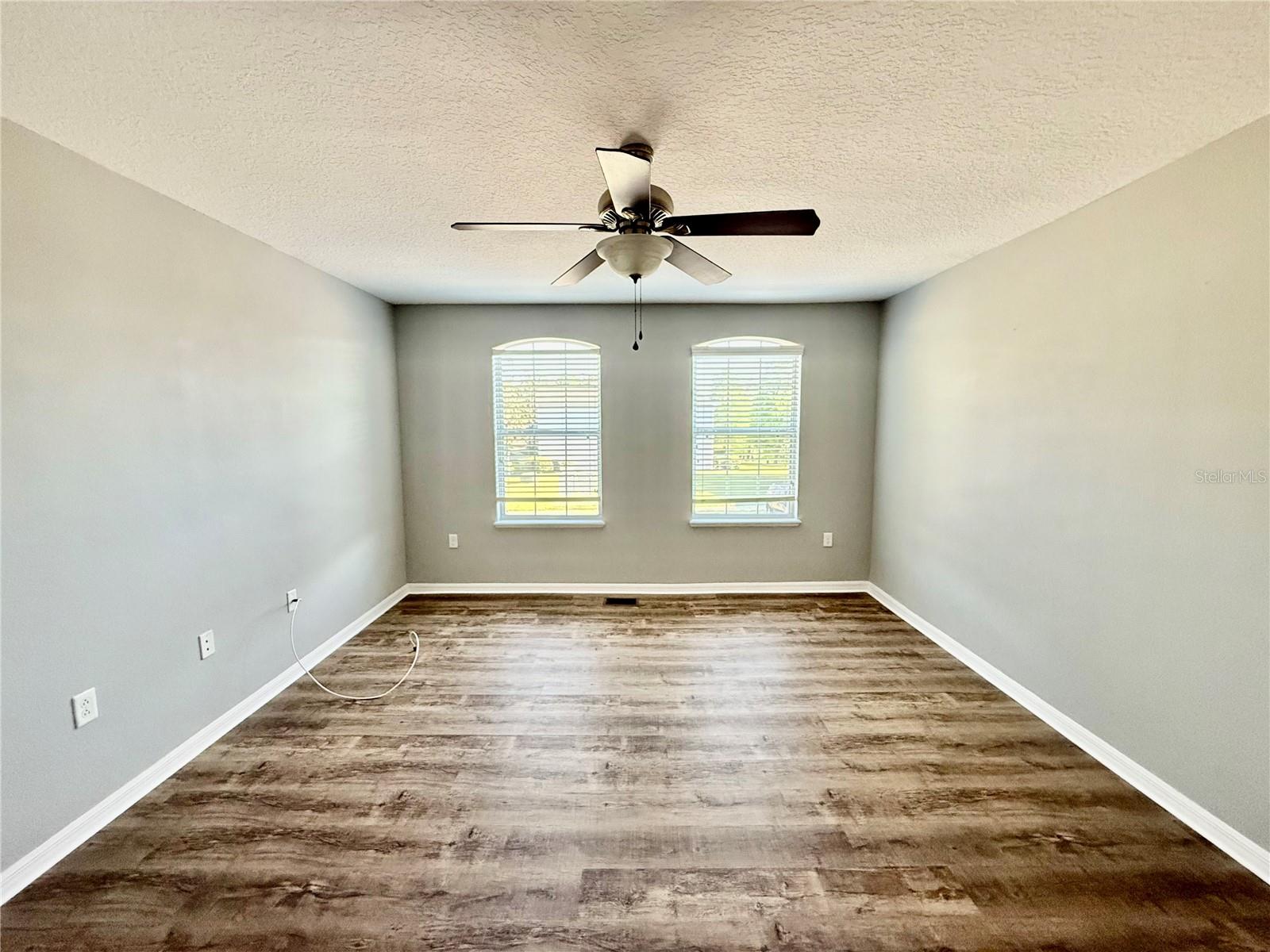 4505 ASHBURN SQUARE DR, TAMPA, FL, 33610