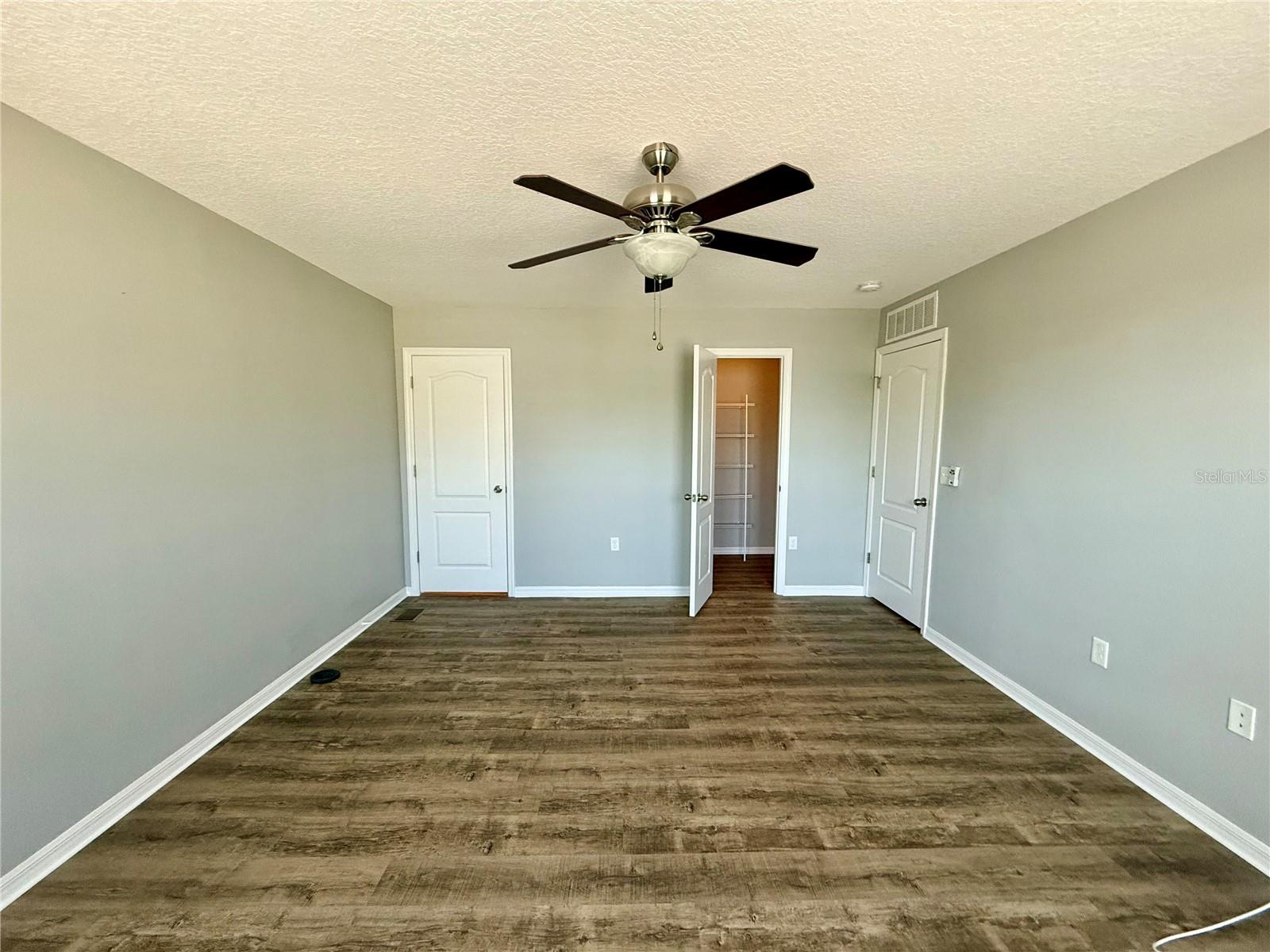 4505 ASHBURN SQUARE DR, TAMPA, FL, 33610