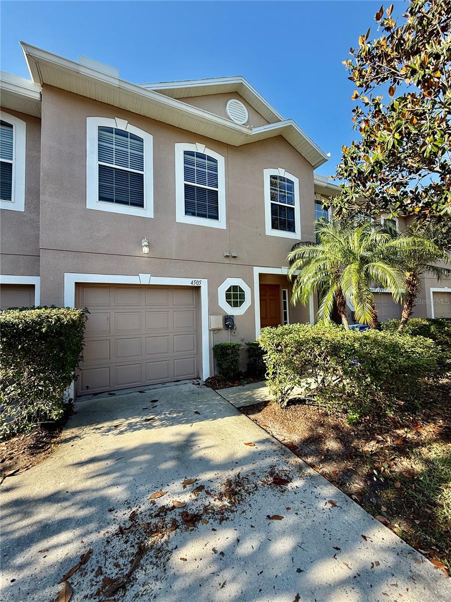 4505 ASHBURN SQUARE DR, TAMPA, FL, 33610