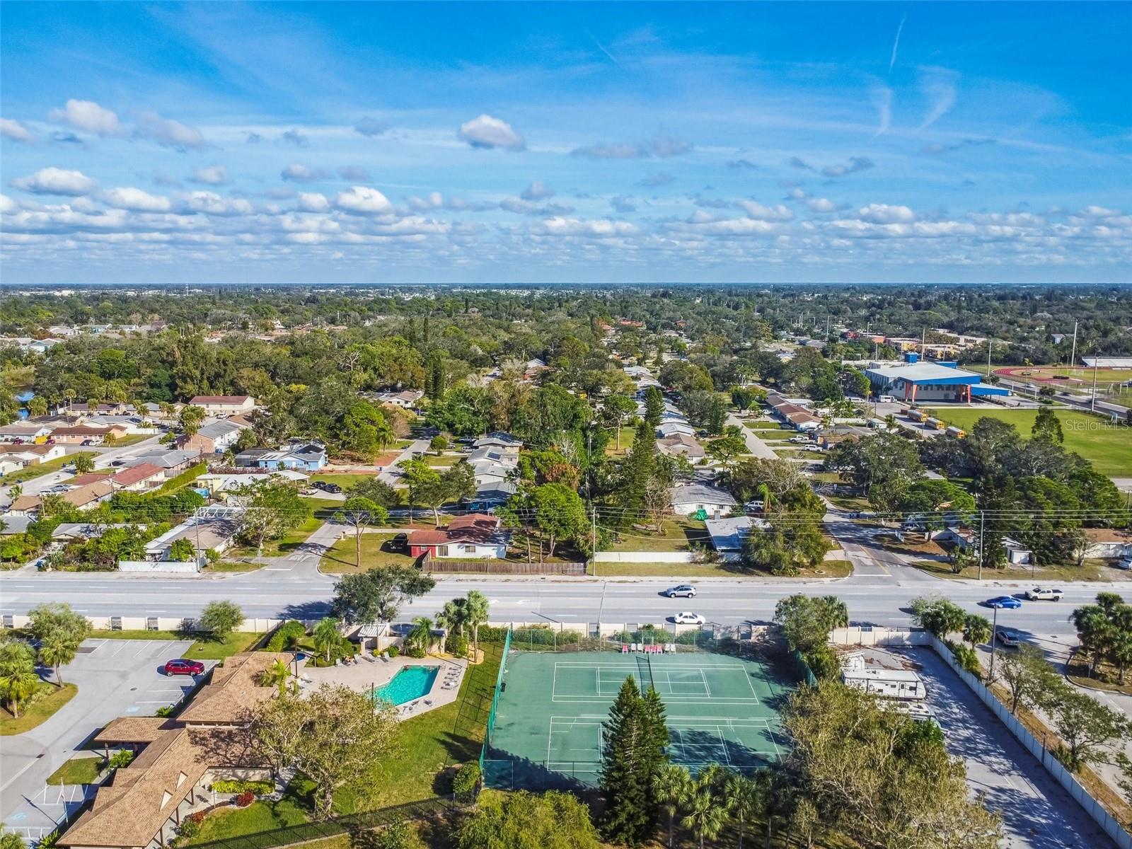 3520 51ST AVE W, BRADENTON, FL, 34210