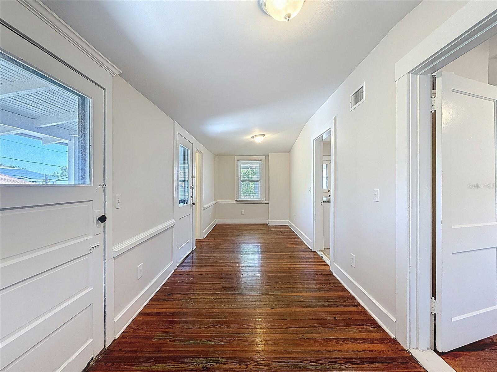 471 9TH AVE N #5, ST PETERSBURG, FL, 33701