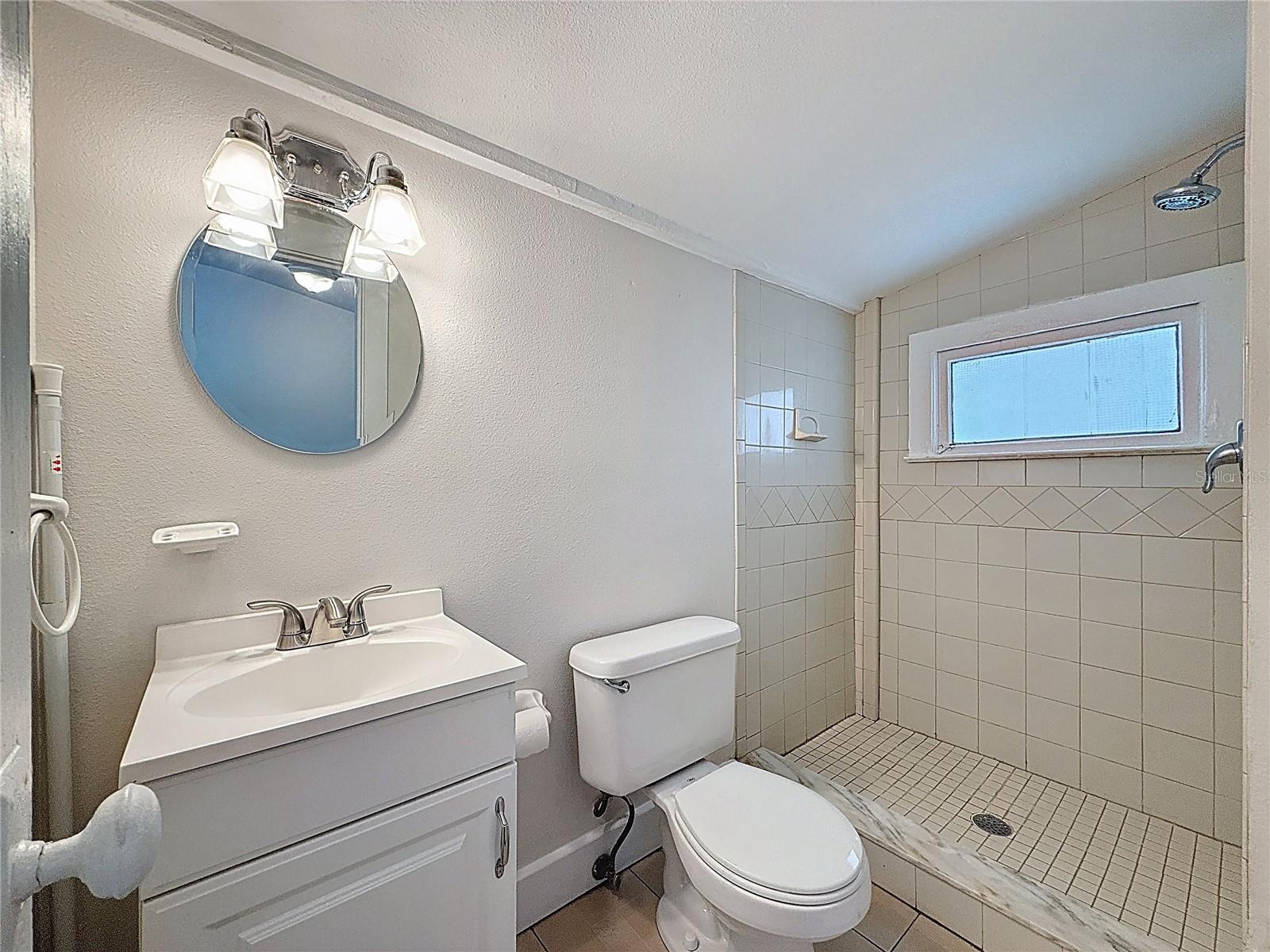 471 9TH AVE N #5, ST PETERSBURG, FL, 33701