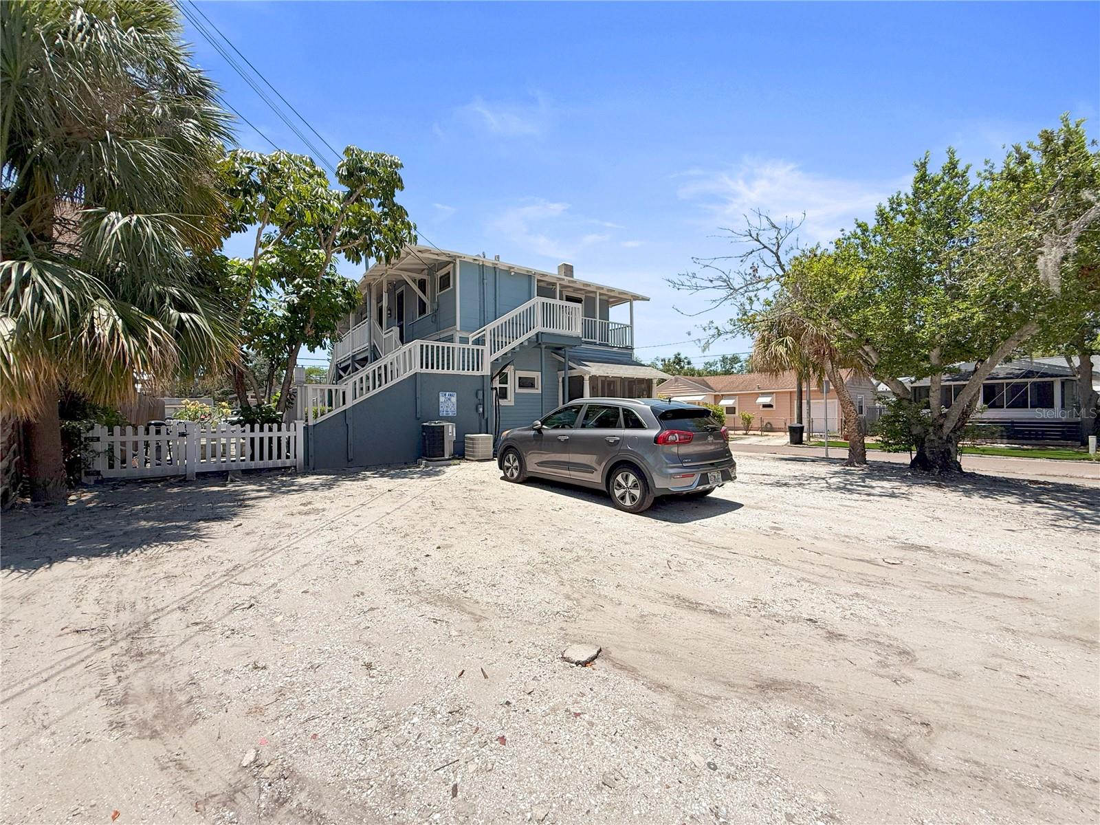 471 9TH AVE N #5, ST PETERSBURG, FL, 33701