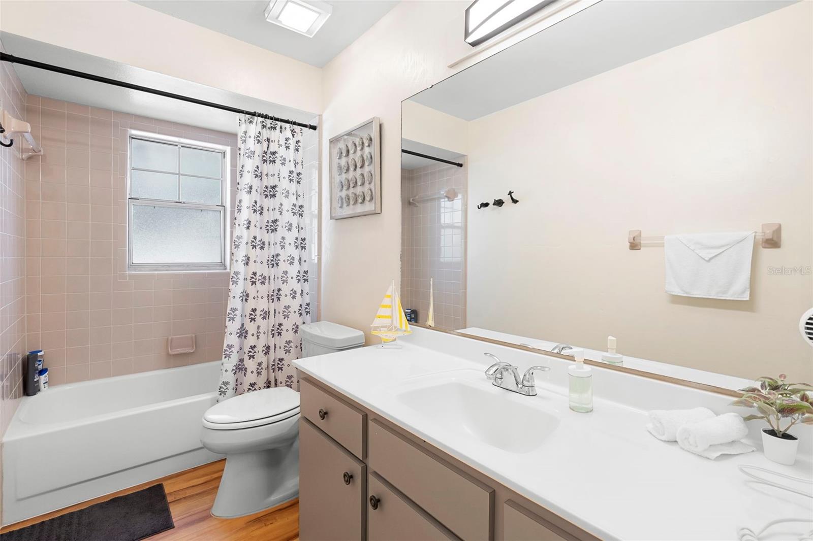 244 ANGELES RD, DEBARY, FL, 32713