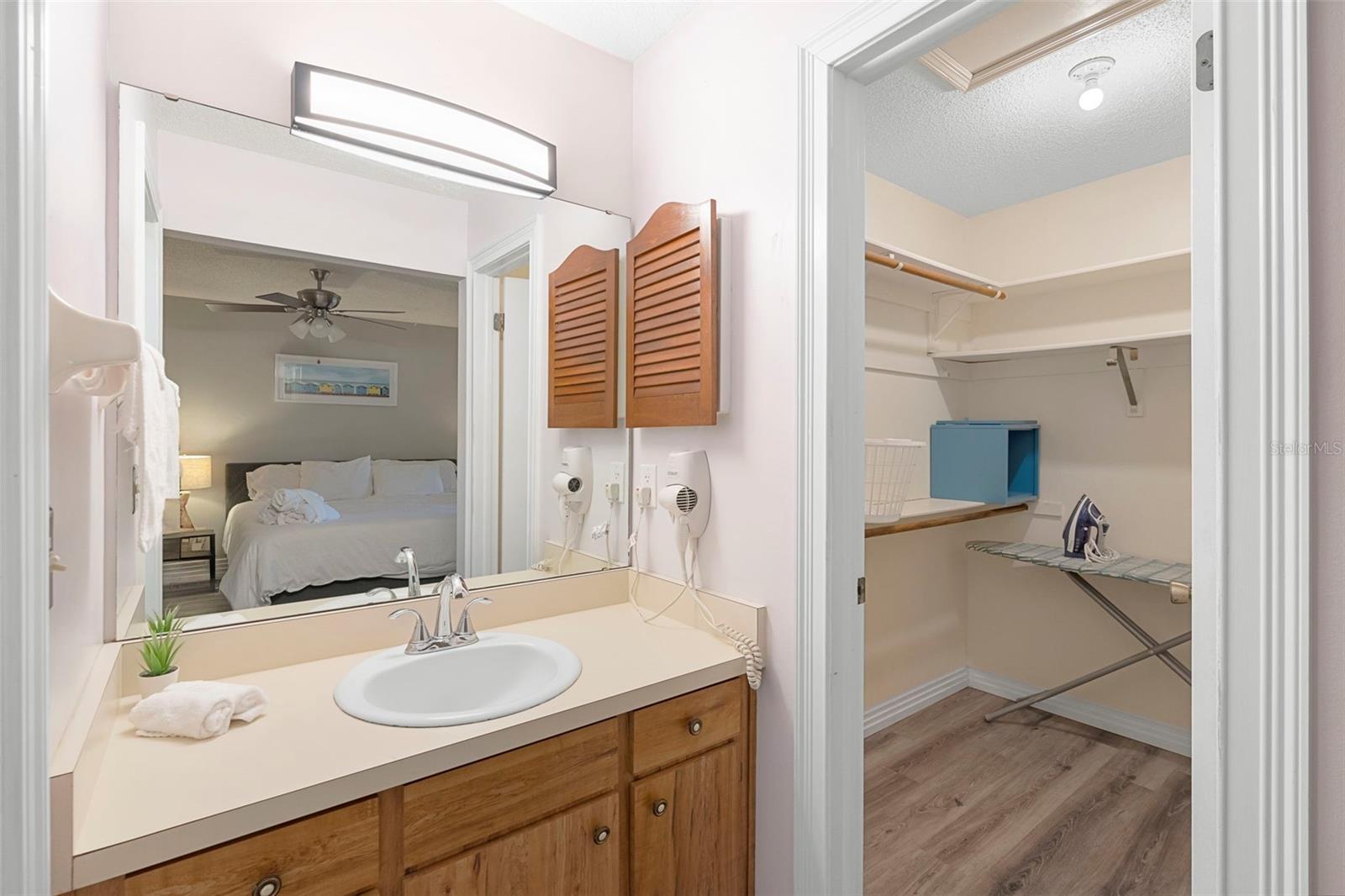 244 ANGELES RD, DEBARY, FL, 32713