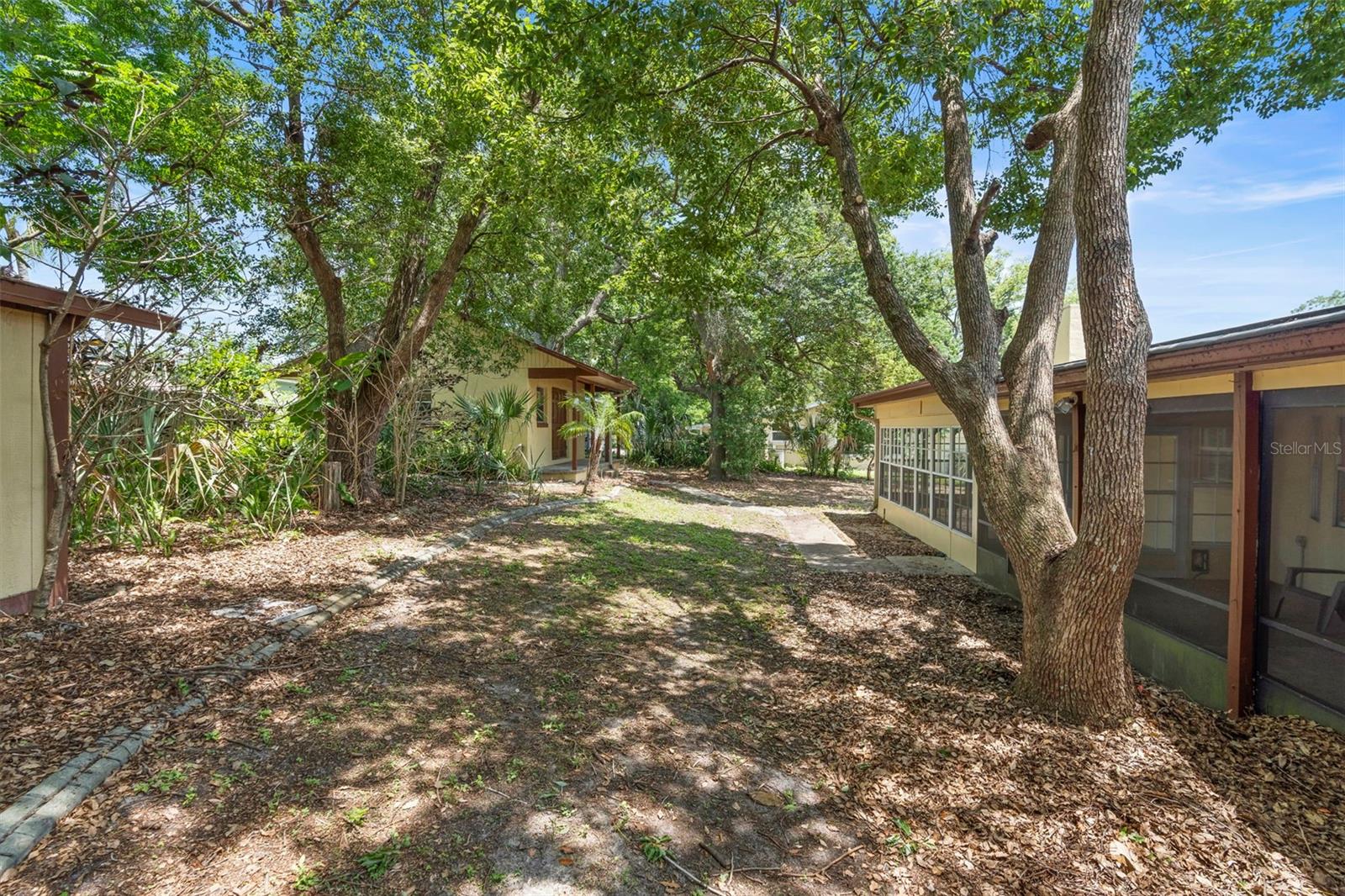 244 ANGELES RD, DEBARY, FL, 32713