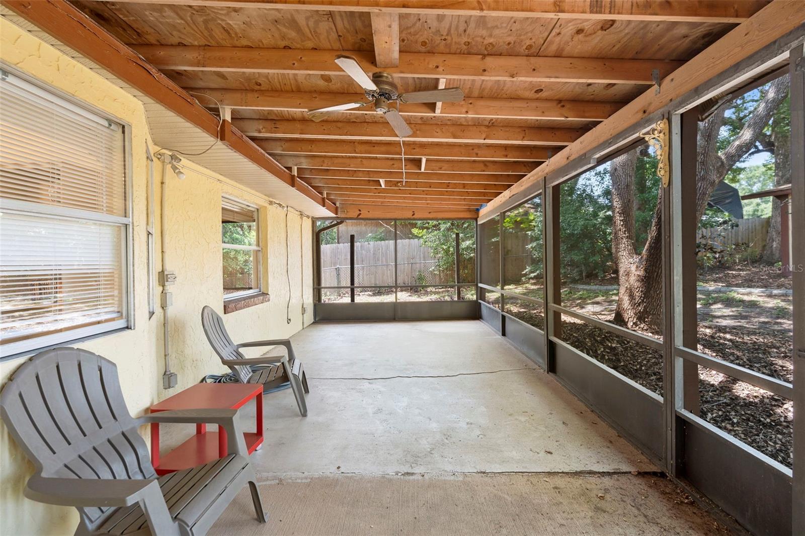 244 ANGELES RD, DEBARY, FL, 32713