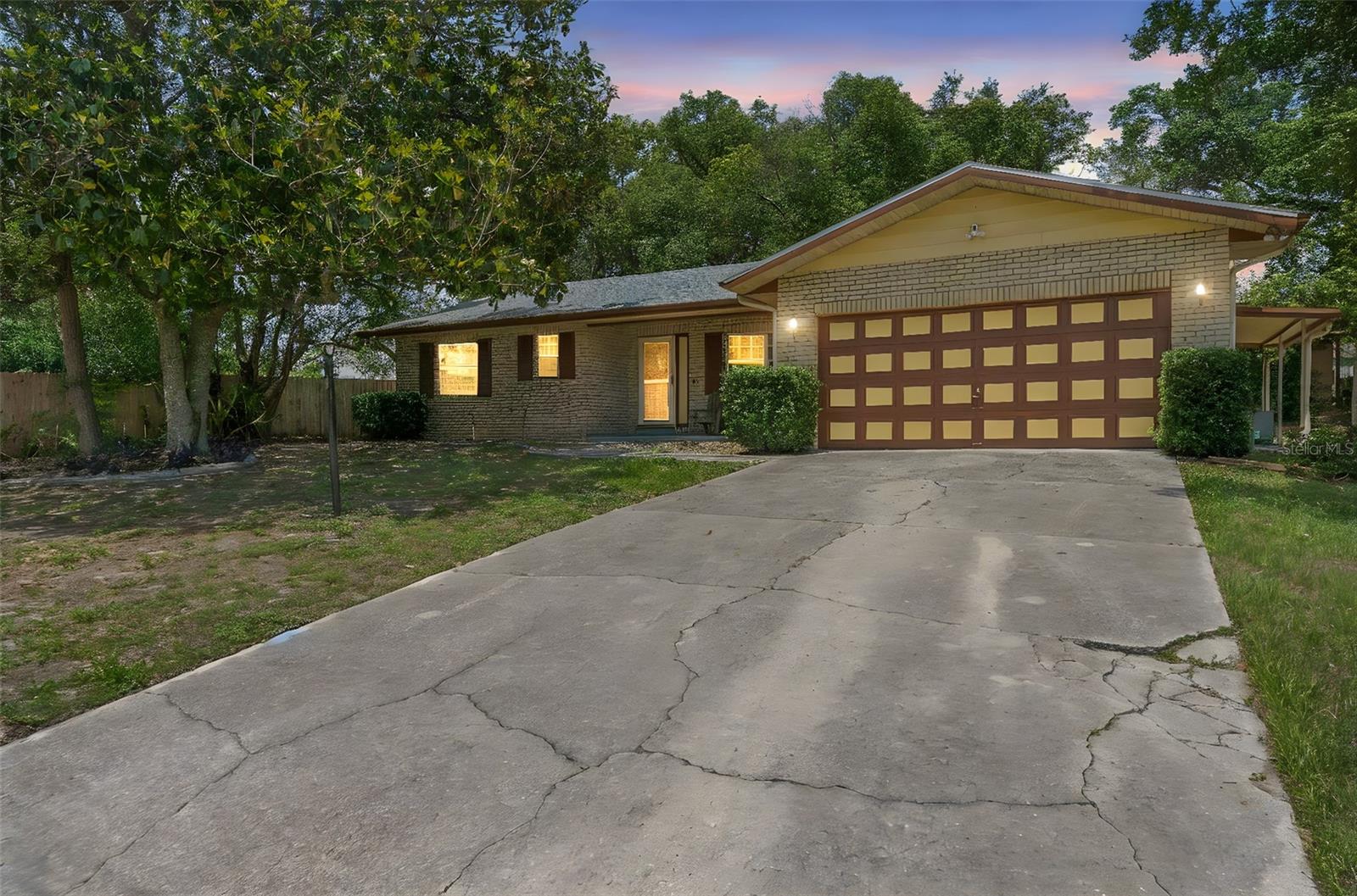 244 ANGELES RD, DEBARY, FL, 32713