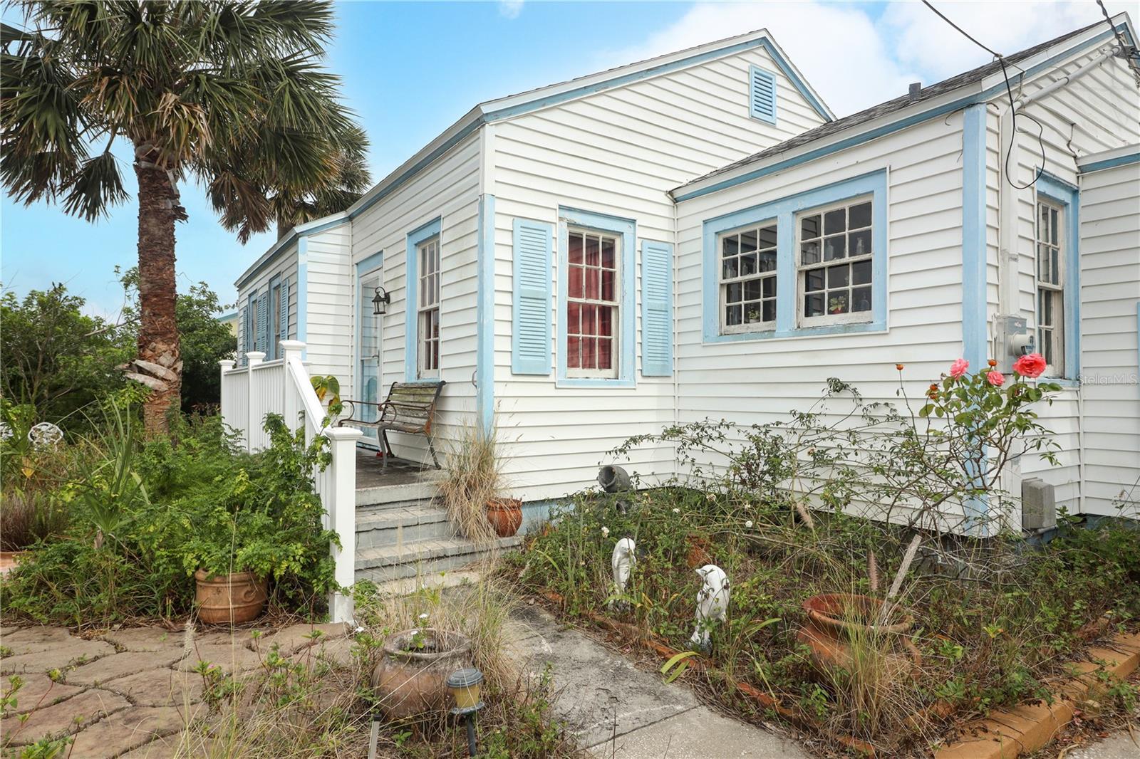 330 PHOENIX AVE, DAYTONA BEACH, FL, 32118