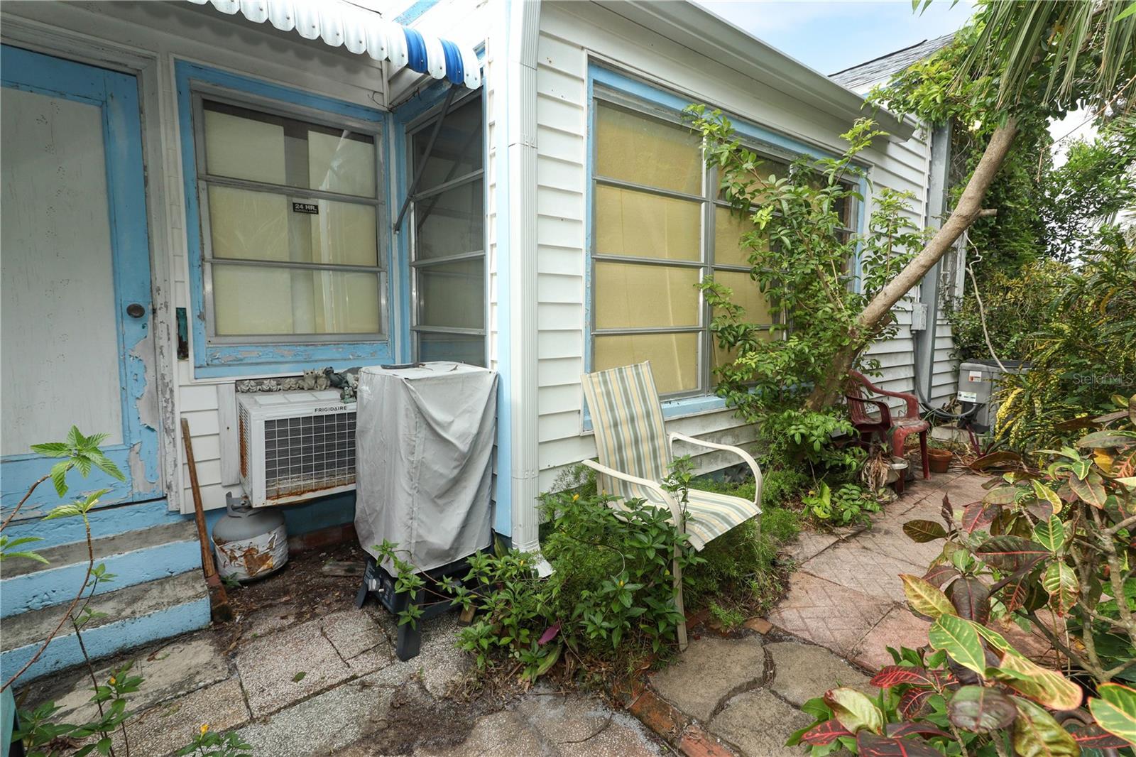 330 PHOENIX AVE, DAYTONA BEACH, FL, 32118