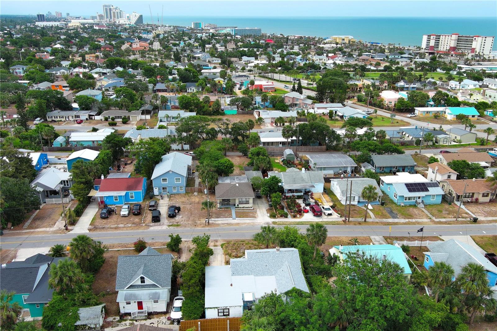 330 PHOENIX AVE, DAYTONA BEACH, FL, 32118