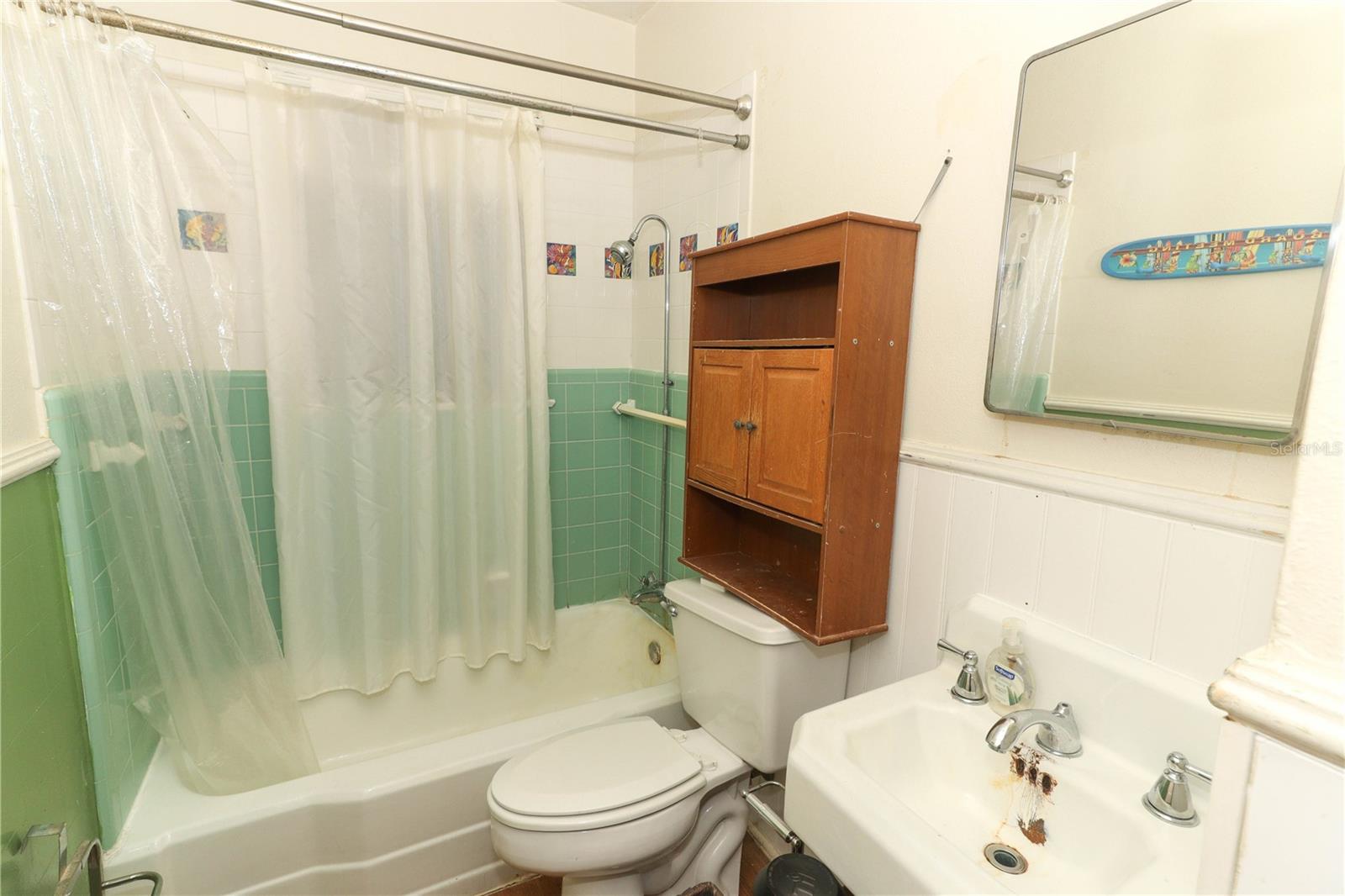 330 PHOENIX AVE, DAYTONA BEACH, FL, 32118