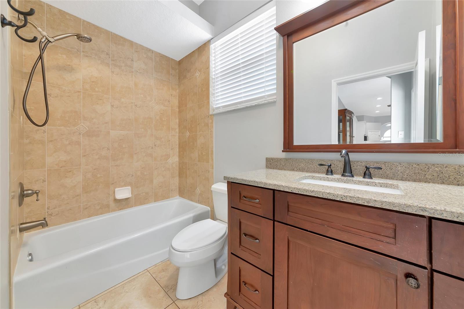 6407 213TH ST E, BRADENTON, FL, 34211