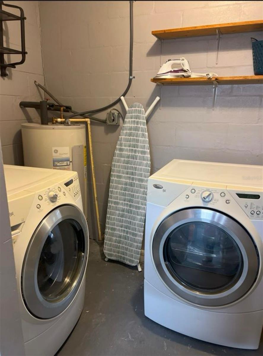 904 E CRENSHAW ST, TAMPA, FL, 33604