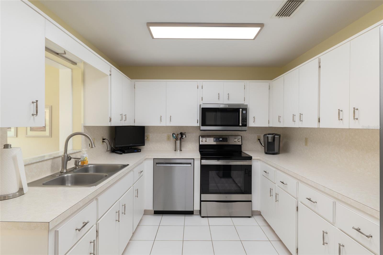 8524 SW 90TH LN #B, OCALA, FL, 34481