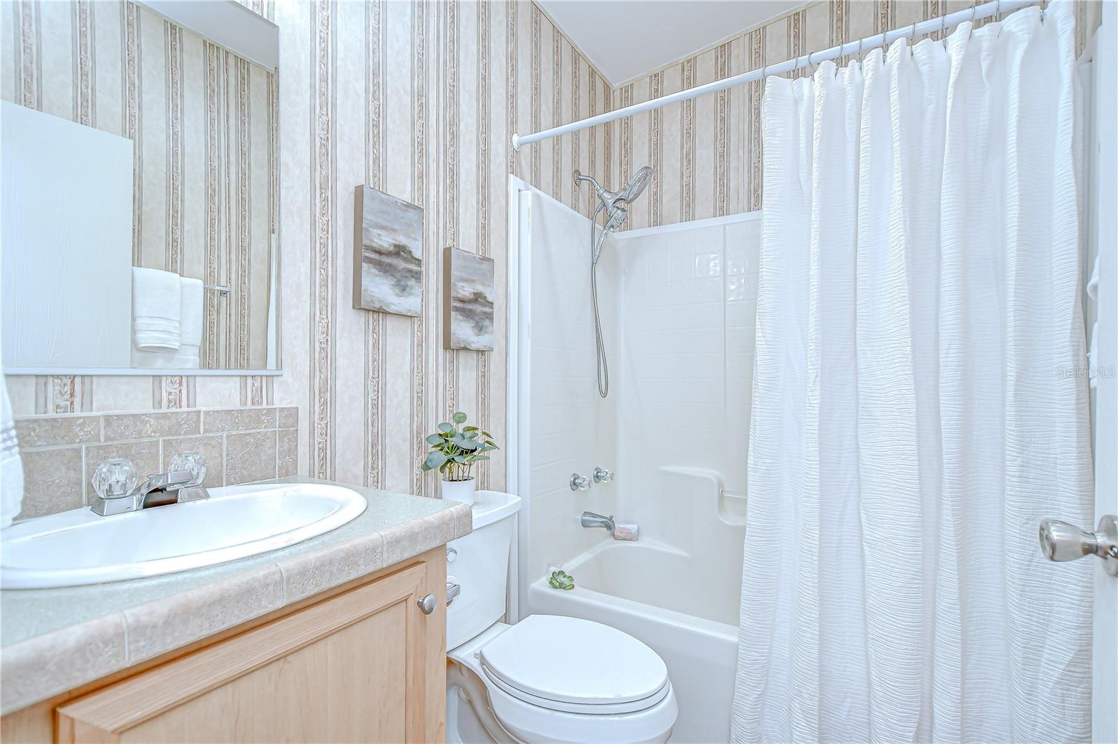 8342 FUSSELL DR, WESLEY CHAPEL, FL, 33545