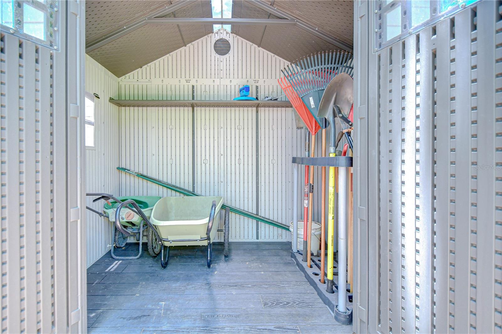 8342 FUSSELL DR, WESLEY CHAPEL, FL, 33545